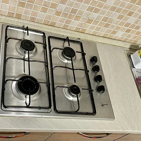 Comodo Bilocale In Ottima Posizione Алессандрия