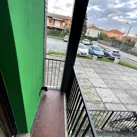 Апартаменты Comodo Bilocale In Ottima Posizione Алессандрия