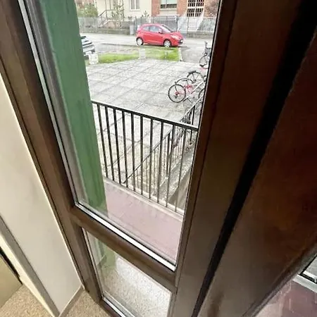 Comodo Bilocale In Ottima Posizione Апартаменты